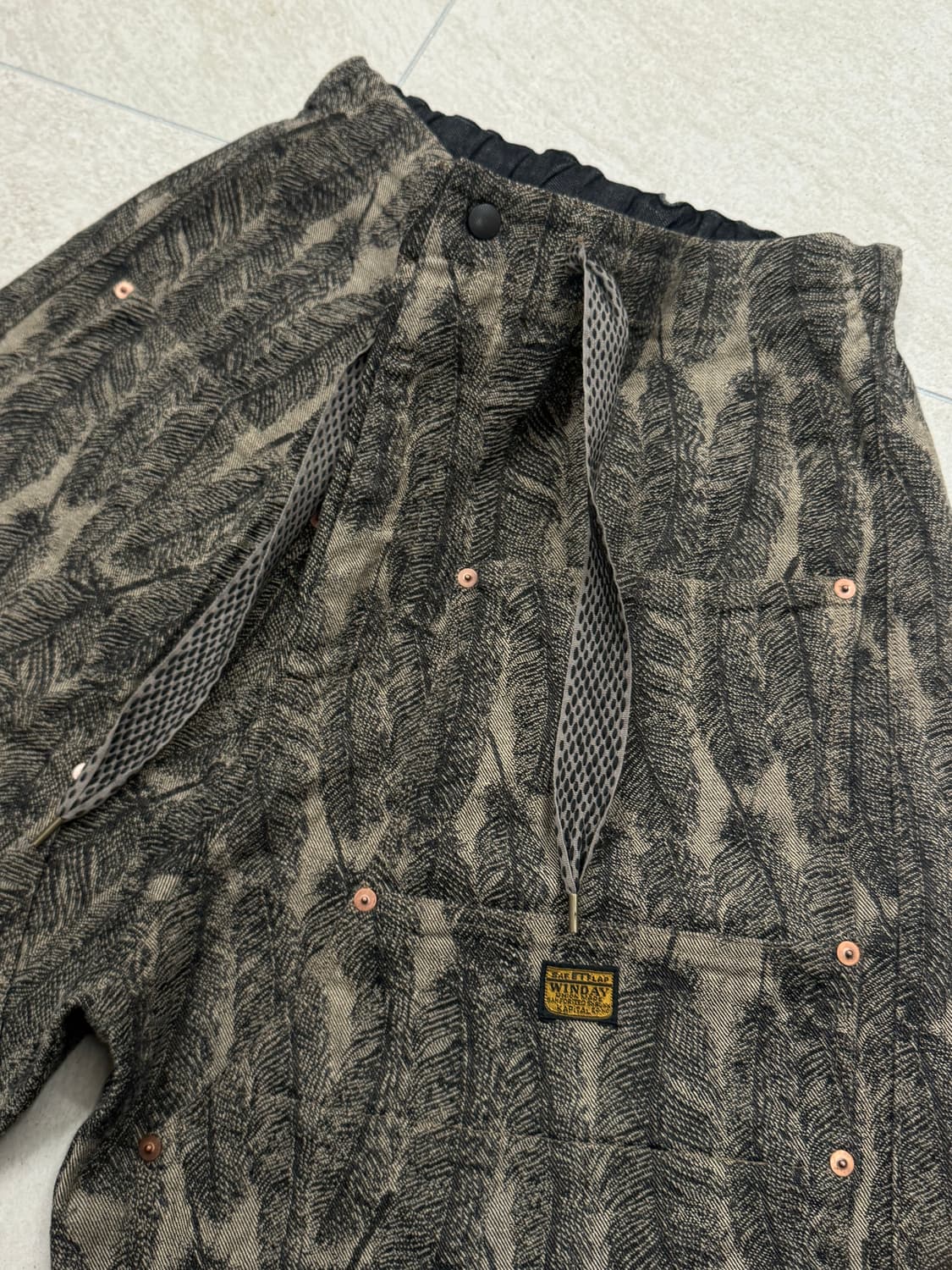 캐피탈 12온즈 맥파이 데님 W 니 이지 쇼츠 블랙 베이지 4사이즈 상품이미지2