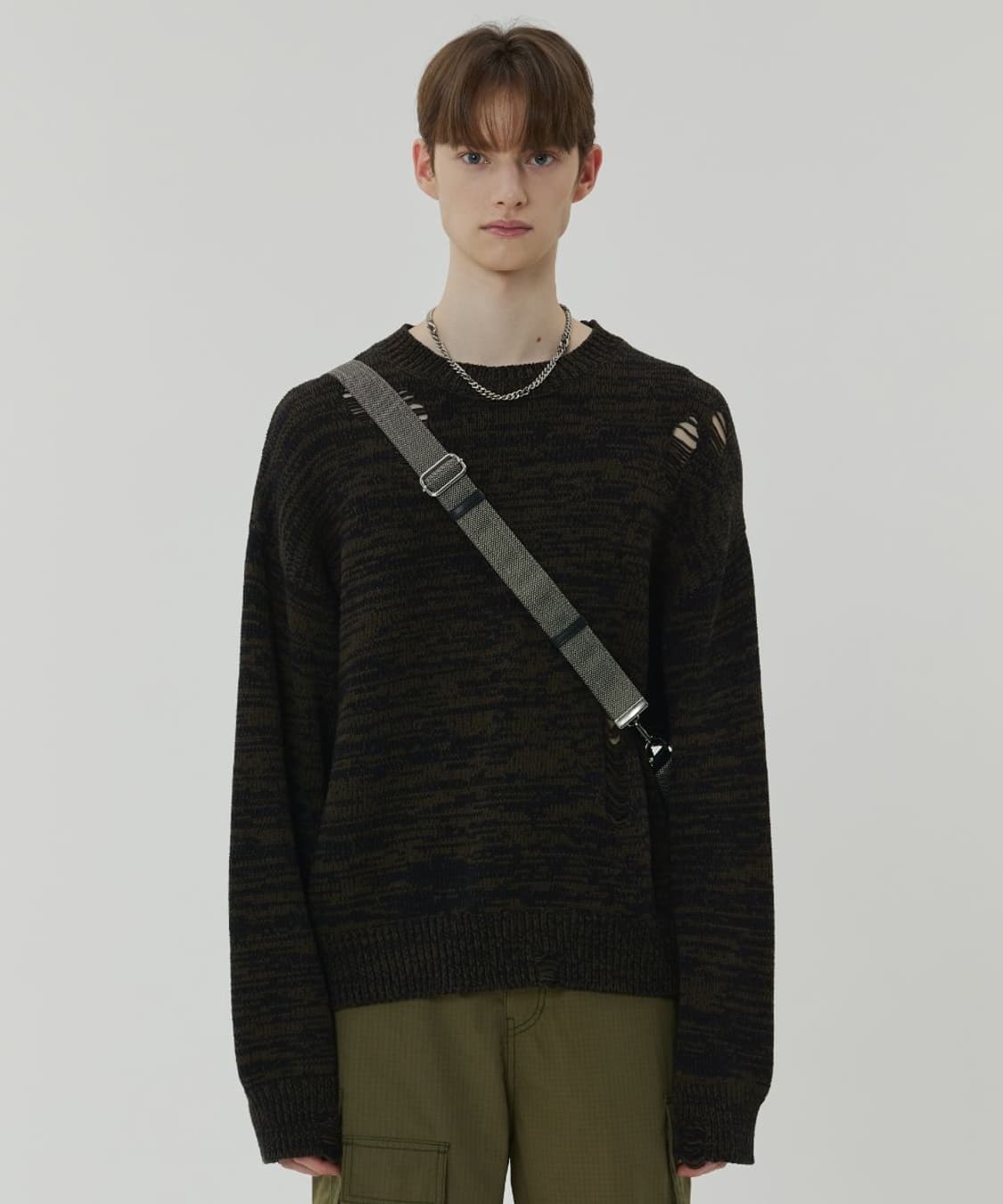 메종미네드 PARALLEL RUIN 니트 카키 앤팀 의주 손민수 상품이미지1