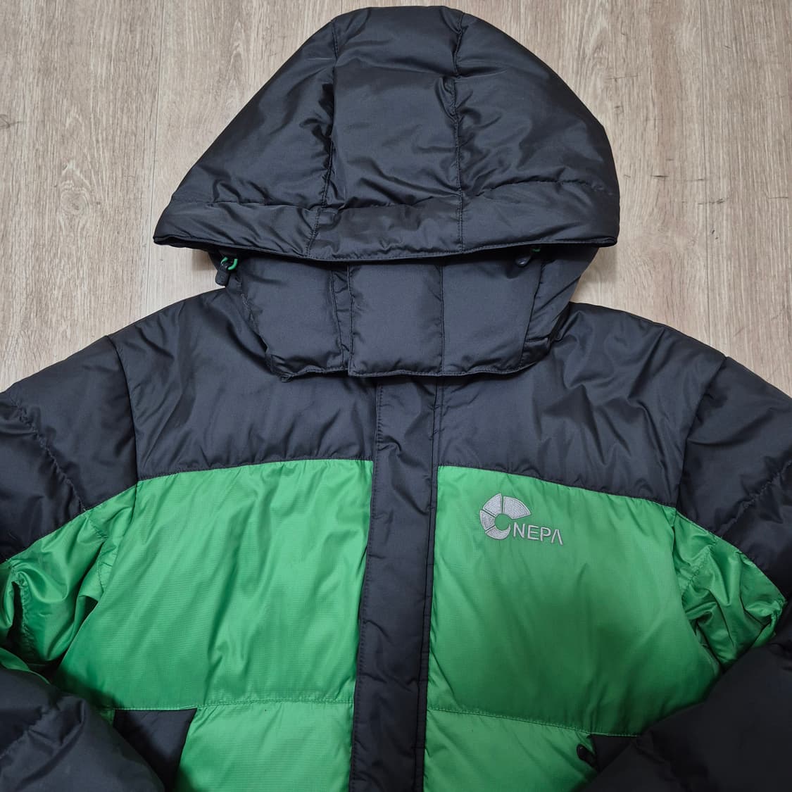 네파 남성 덕다운 오리지널 로고 후드 패딩 상품이미지2