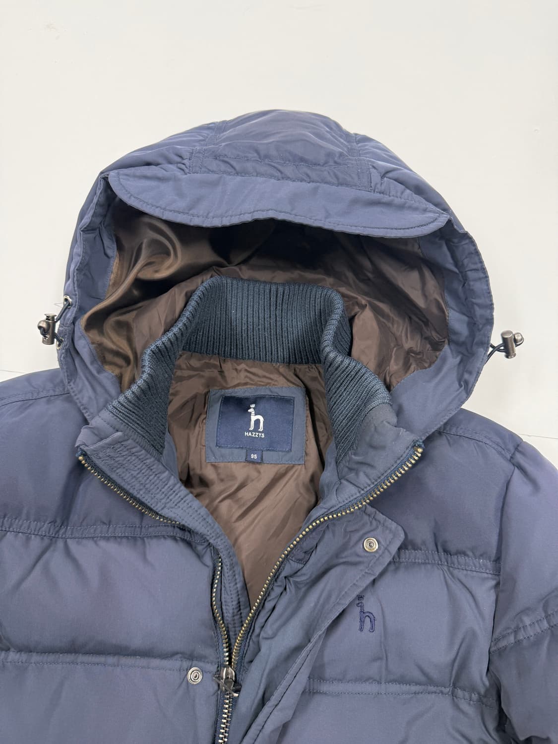 헤지스 네이비 다운패딩 상품이미지4