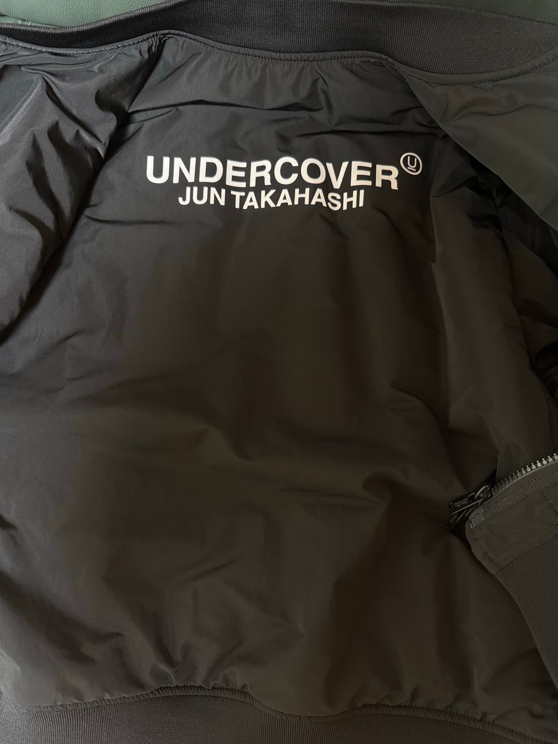 언더커버 거미집의 성 리버시블 봄버 상품이미지3