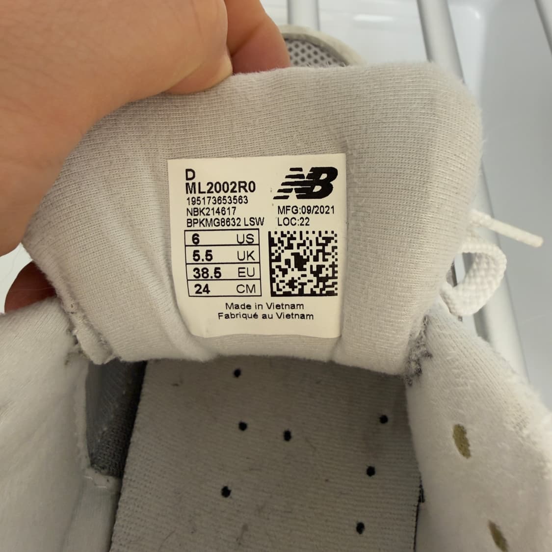 뉴발란스 2002r 240 상품이미지6