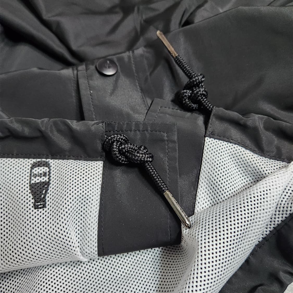 H743 [F] 대탈출 DTCU 코치 자켓
 상품이미지4