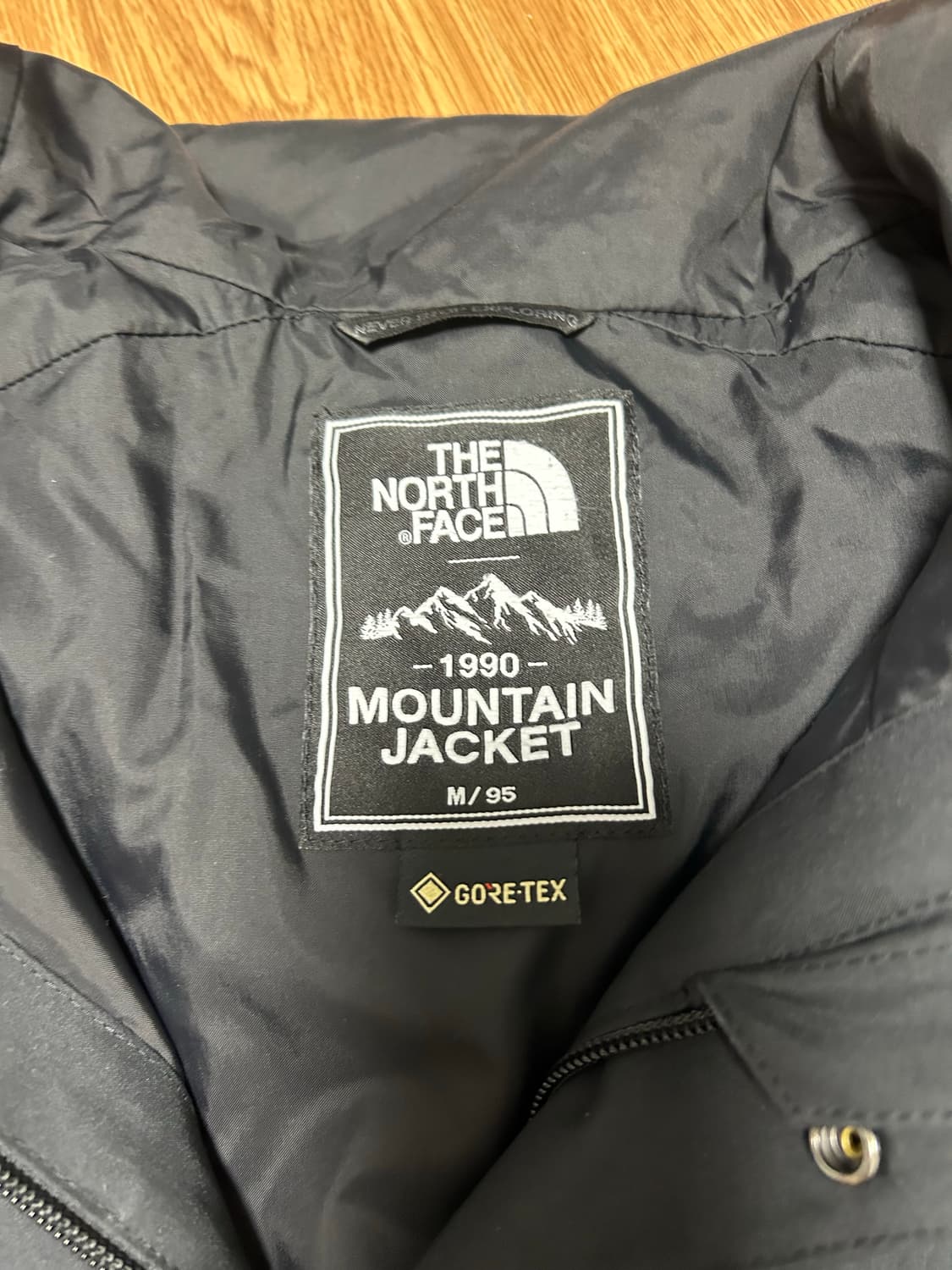 더 노스페이스 에코 고어텍스 마운틴 재킷 M 상품이미지5