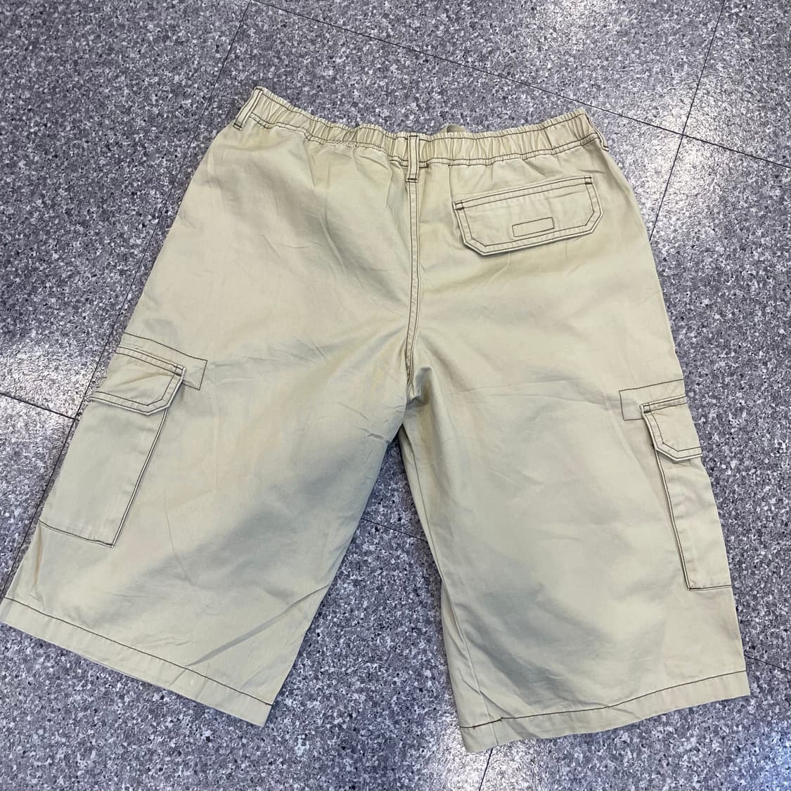 유니클로 카고 반바지 상품이미지7