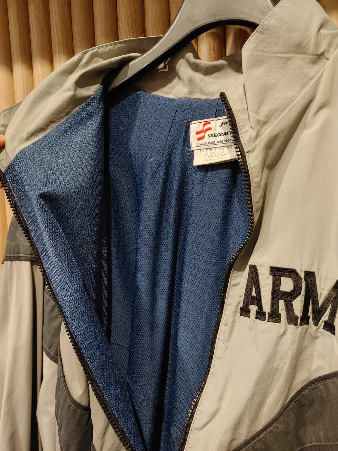 무배) 미 육군 IPFU 바람막이 자켓 - L/R 상품이미지5