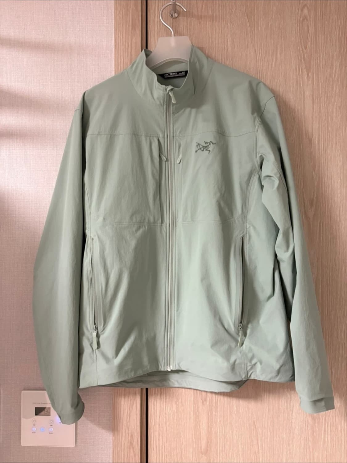 아크테릭스 감마 라이트웨이트 자켓 스톤 그린 2025 상품이미지1
