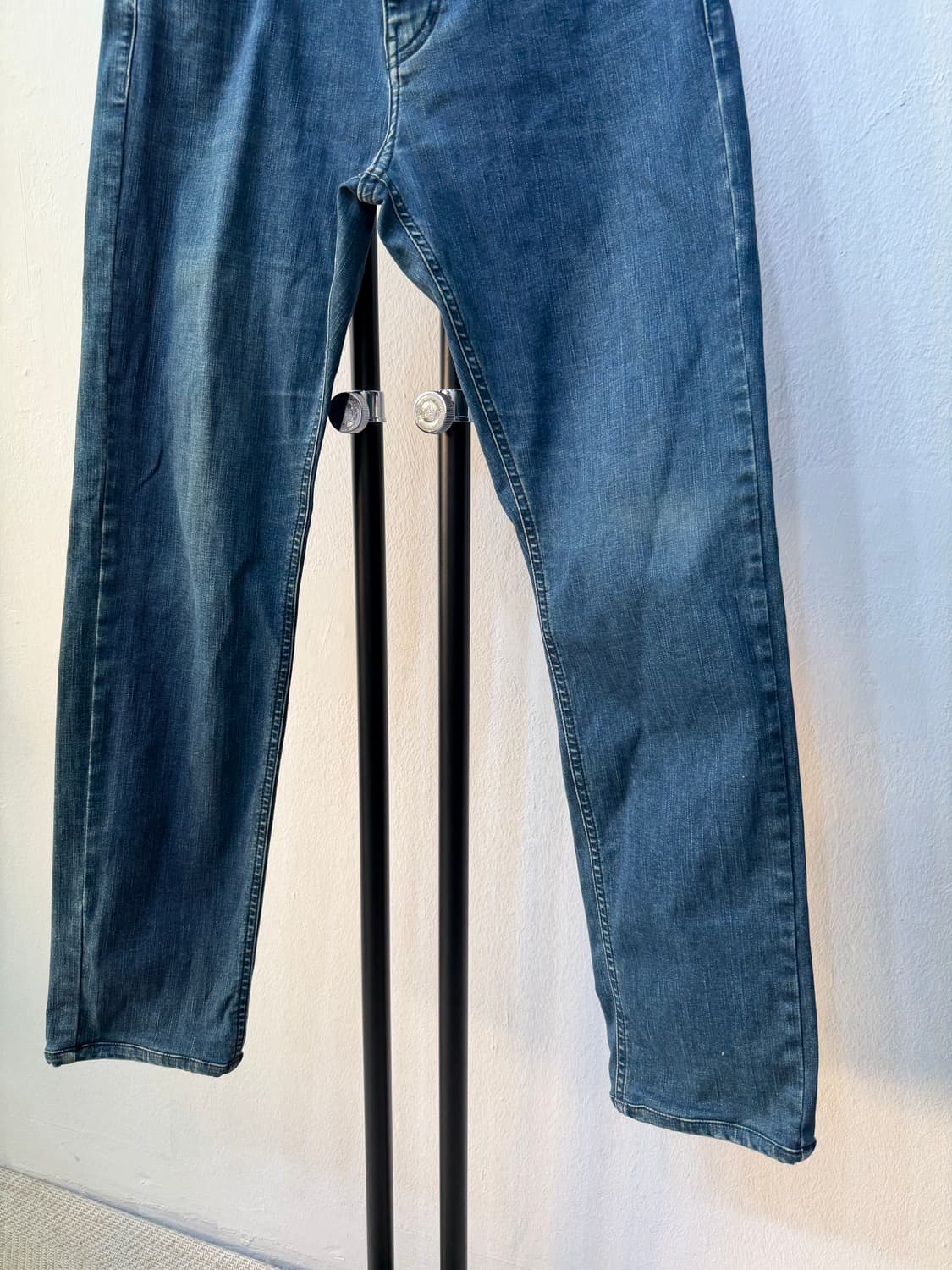 정품) 솔리드옴므 가죽패치 로고 청바지 76(30) 상품이미지3