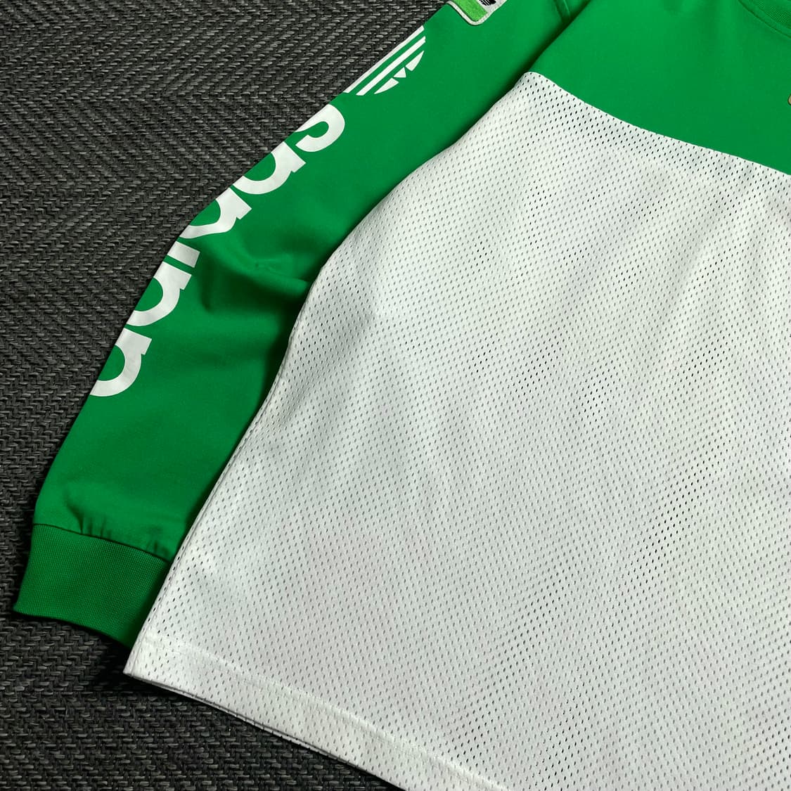 아디다스 올드스쿨 스펠로고 메쉬 트레이닝 탑o 4728 상품이미지2