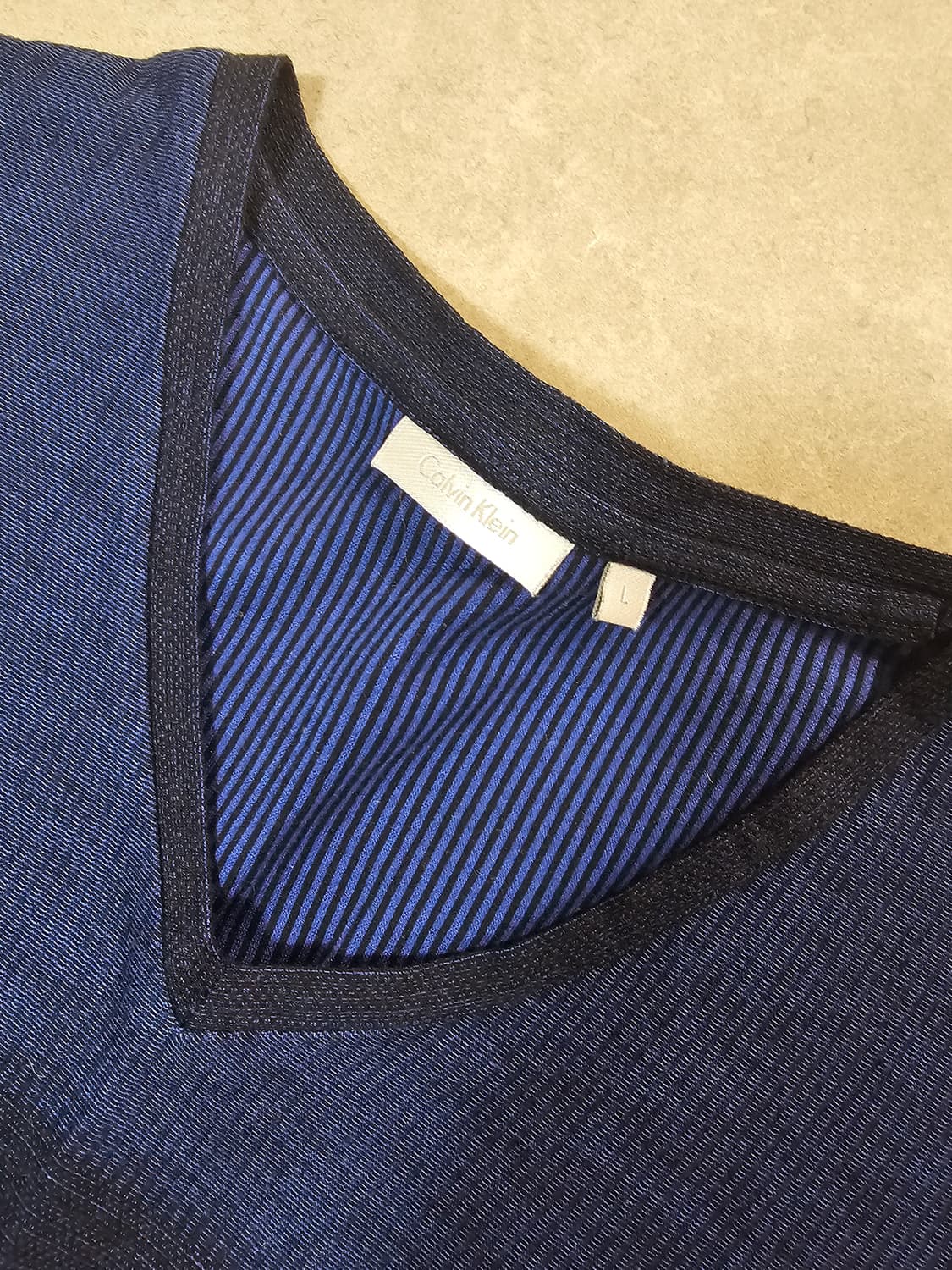 Calvin Klein V넥 블루 반팔 티셔츠 L 상품이미지3