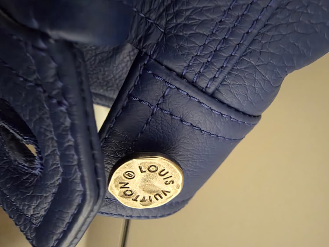 루이비통 by 버질 아블로 2022 PRE-FALL 반다나 레더 자켓 상품이미지9