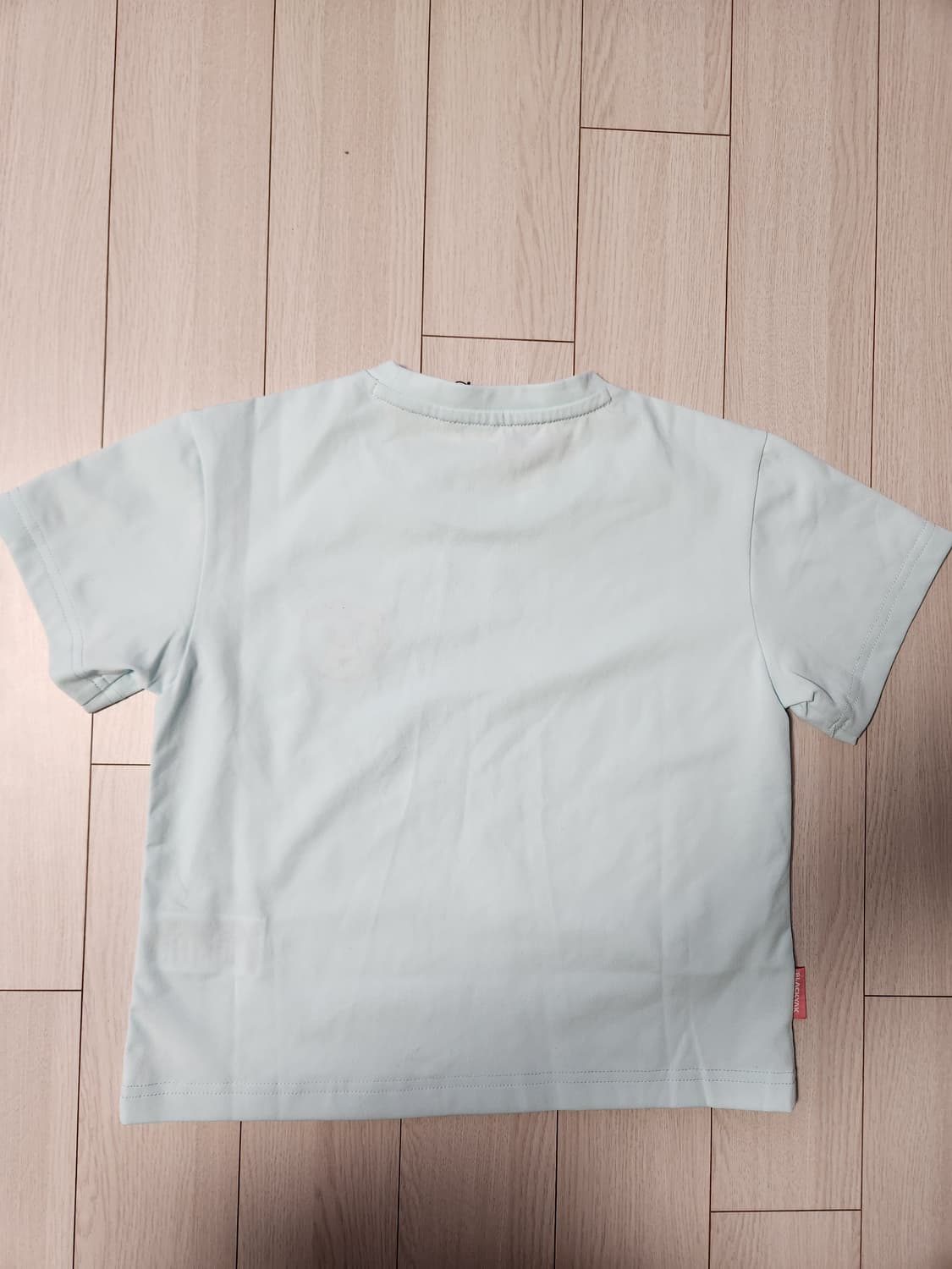 블랙야크 벨리곰 반팔 티셔츠 130

블랙야크 벨리곰 콜라보 반팔 티셔츠 상품이미지5