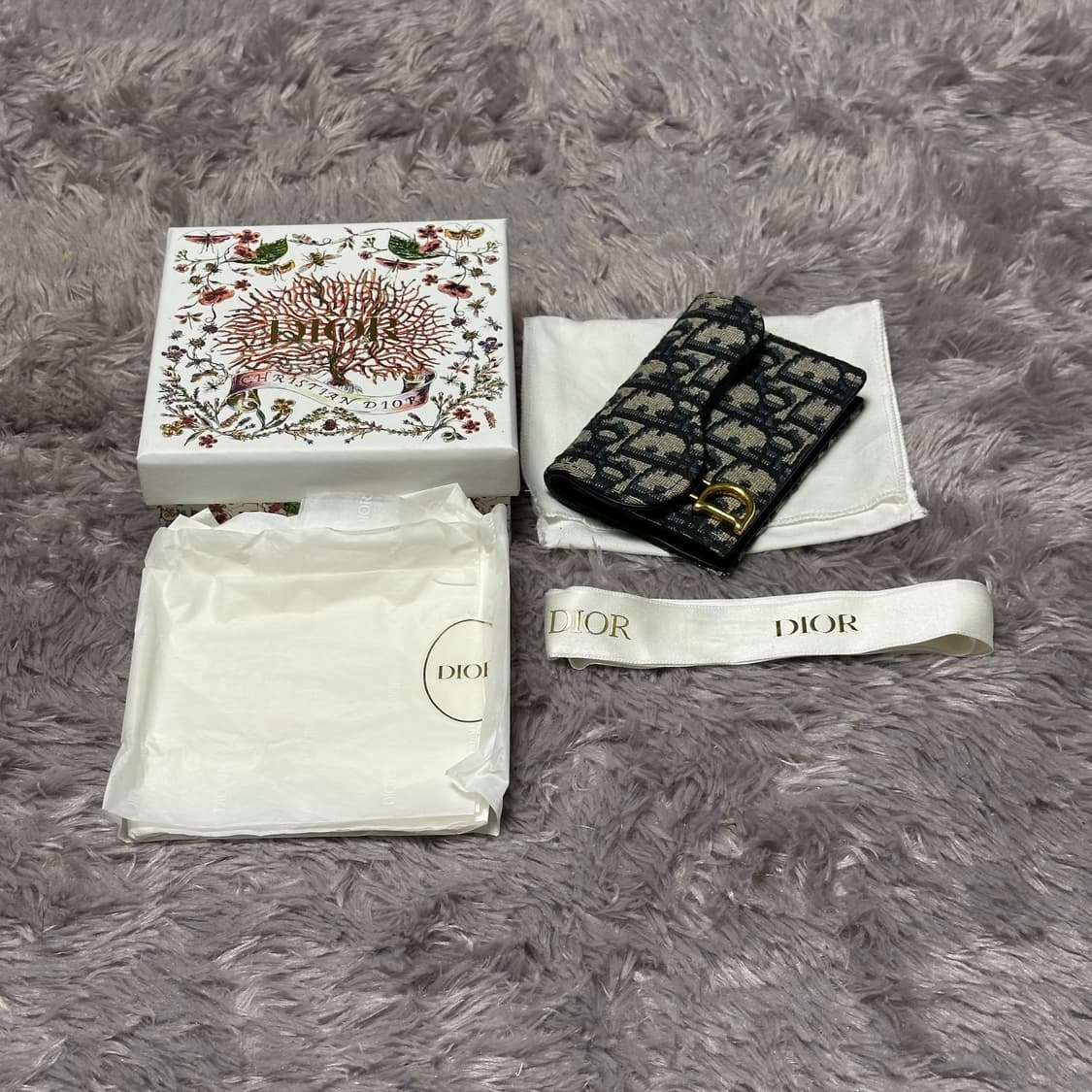 [풀구성] 디올 오블리크 새들 플랩 카드지갑 베이지 상품이미지8