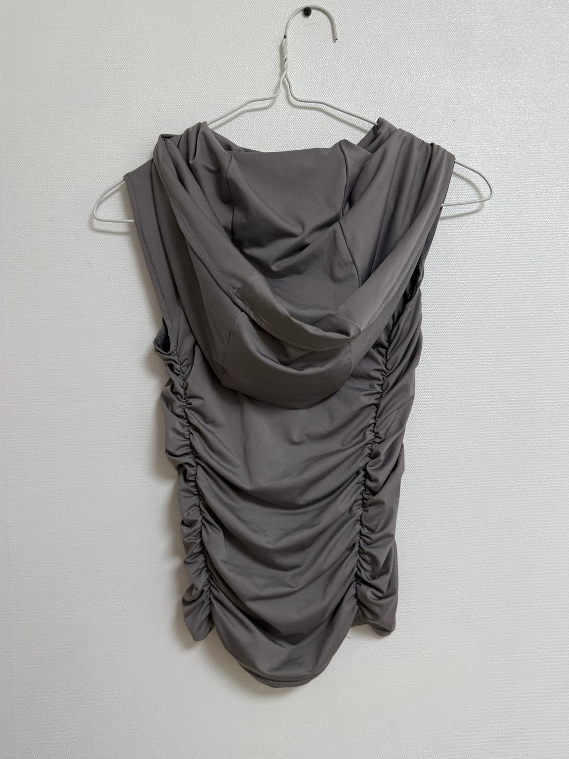 플레어업 Hooded High Neck Sleeveless gray 상품이미지3