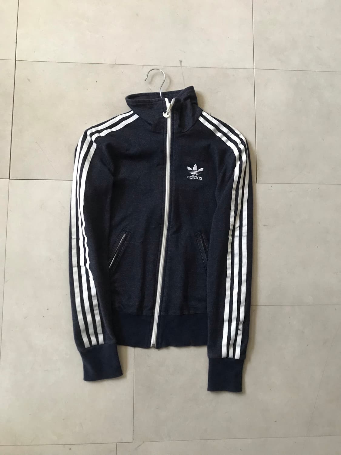 아디다스 딱붙핏 데님 져지 상품이미지7