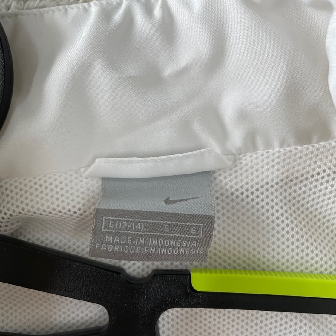 L 나이키 여성 버건디 화이트 바람막이 자켓 상품이미지4