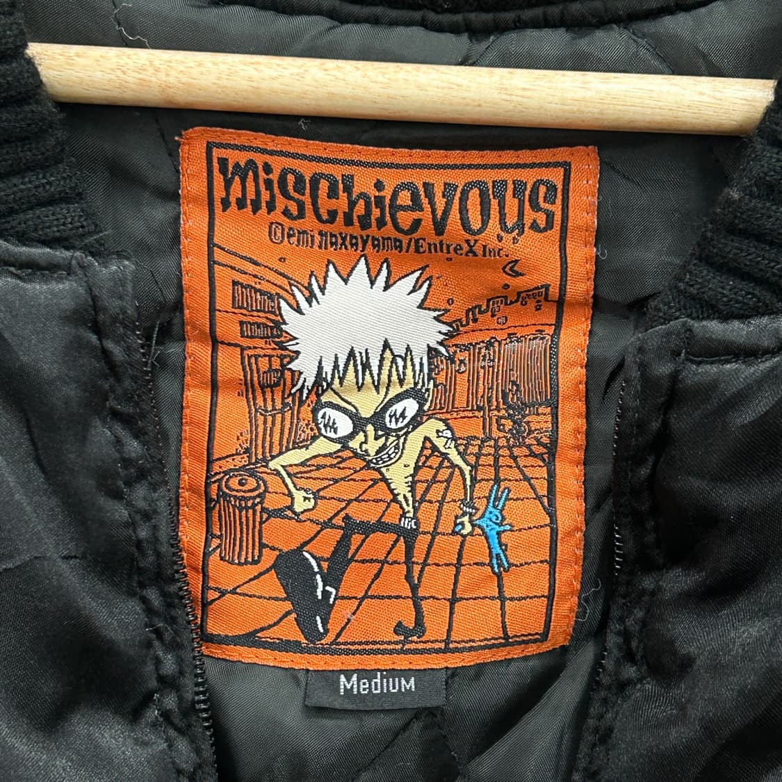 MISCHIEVOUS 블랙 자수 봄버 자켓 M 상품이미지9