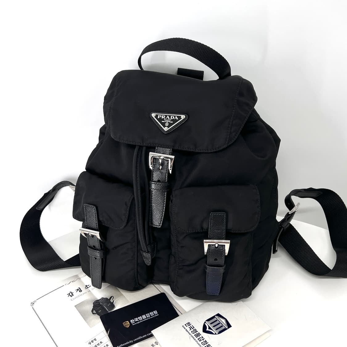 [감정완료] 프라다 삼각로고 나일론 백팩 스몰 블랙 상품이미지3