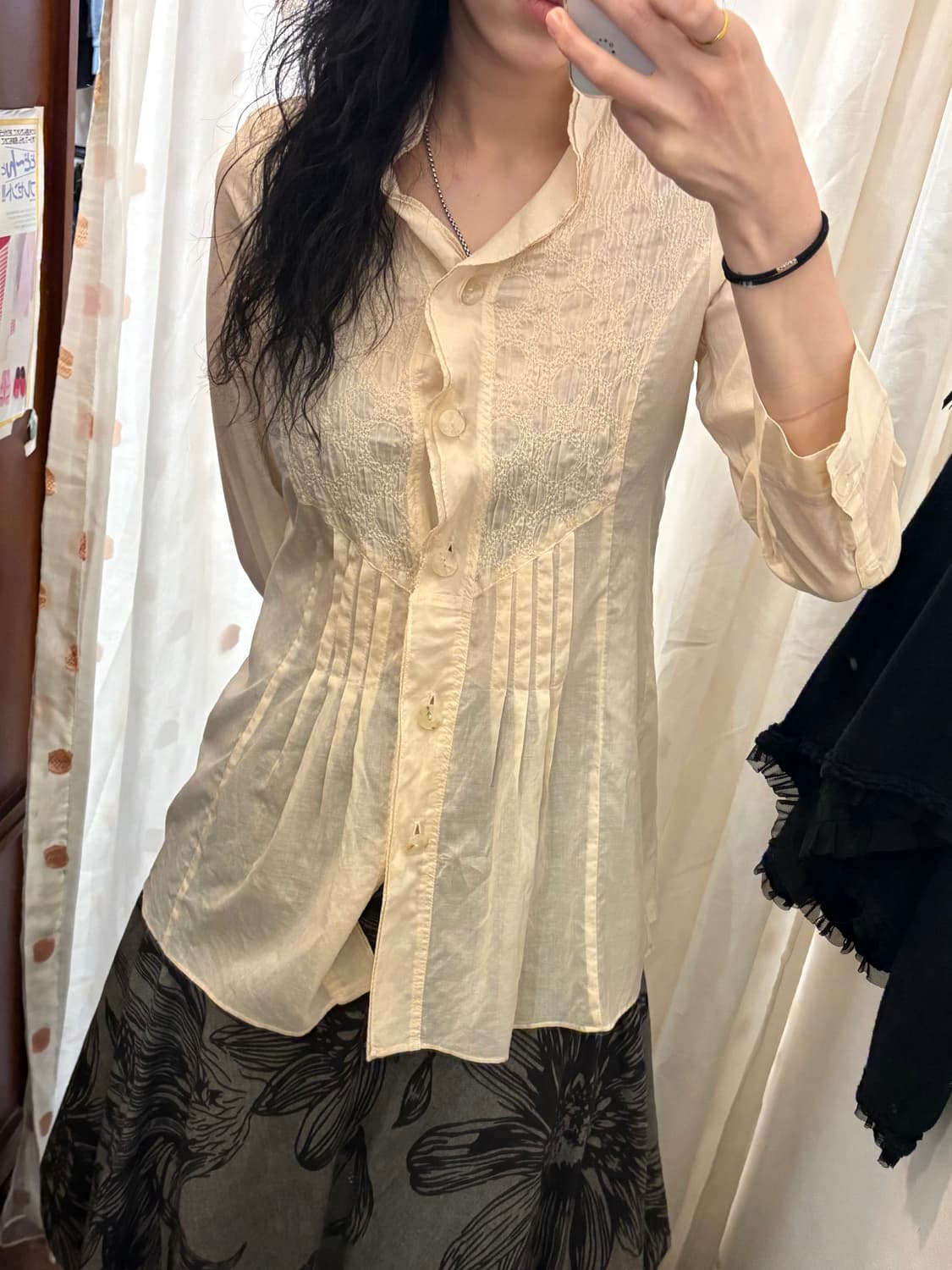 jpn vintage ivory ruffle blouse 상품이미지1