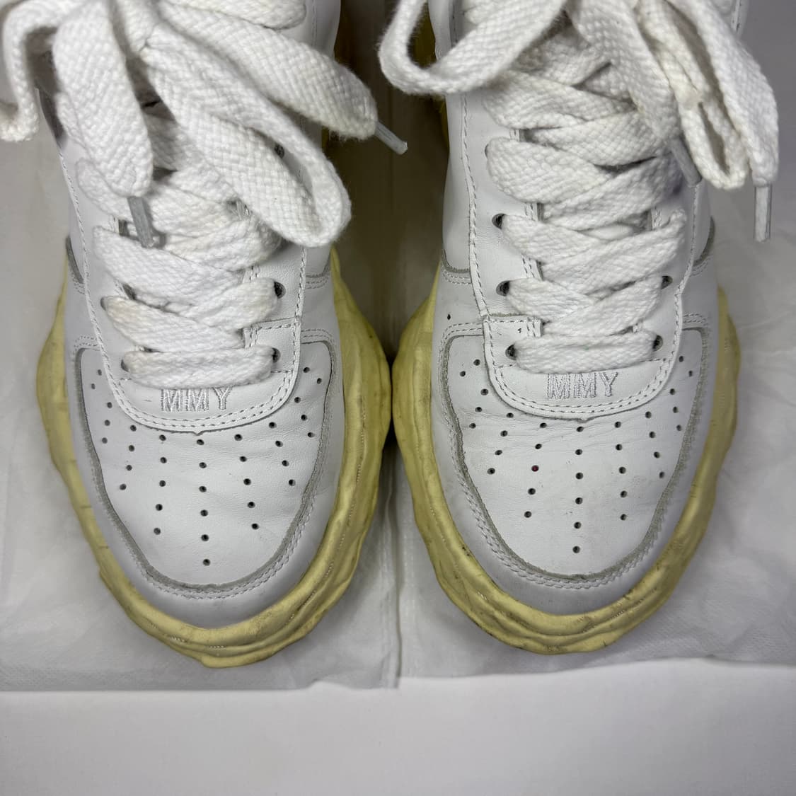 메종 미하라야스히로 웨인 VL OG 솔 레더 로우탑 스니커즈 상품이미지3