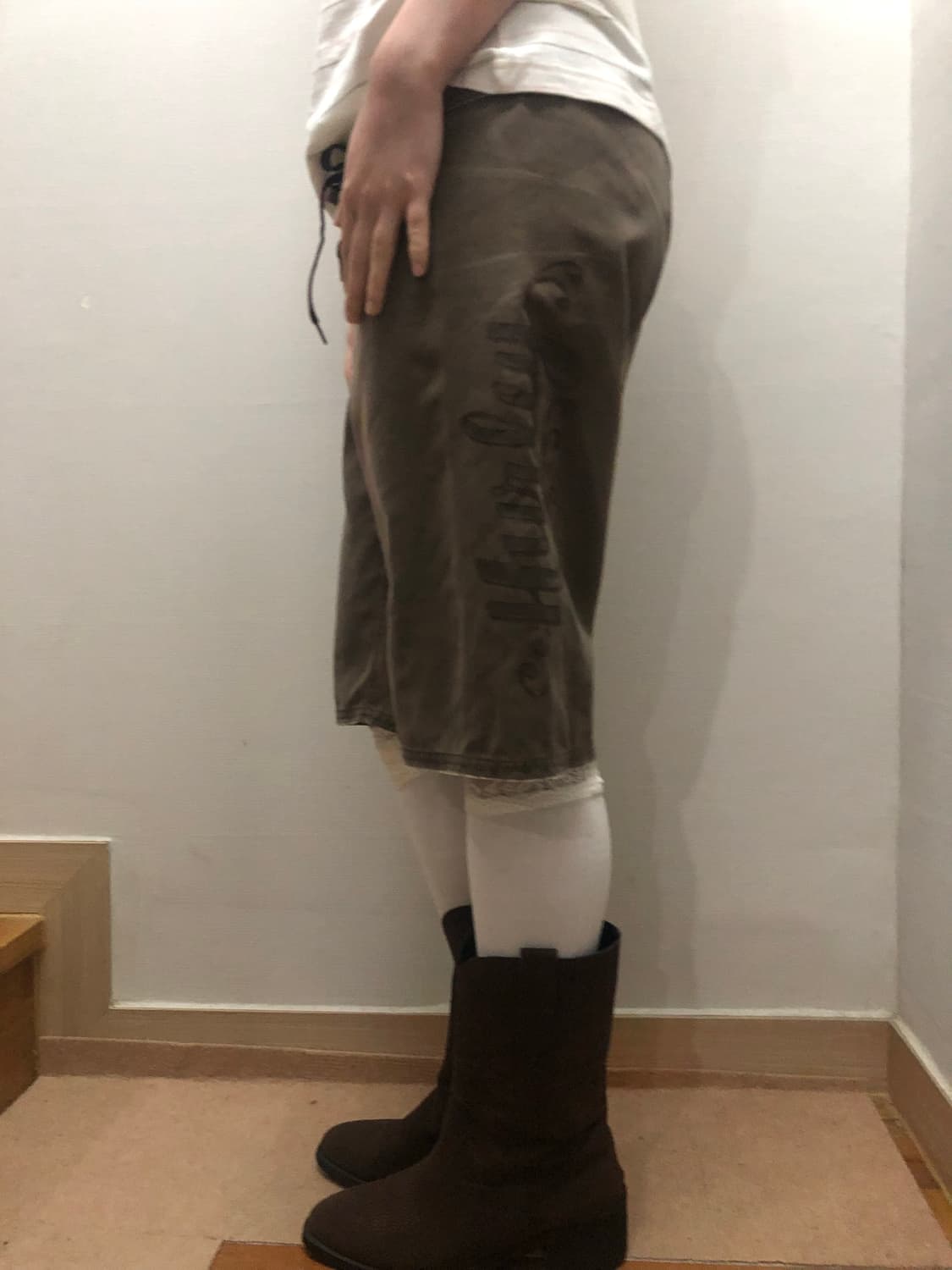 빈티지 브라운 레터링 버뮤다 팬츠 상품이미지2