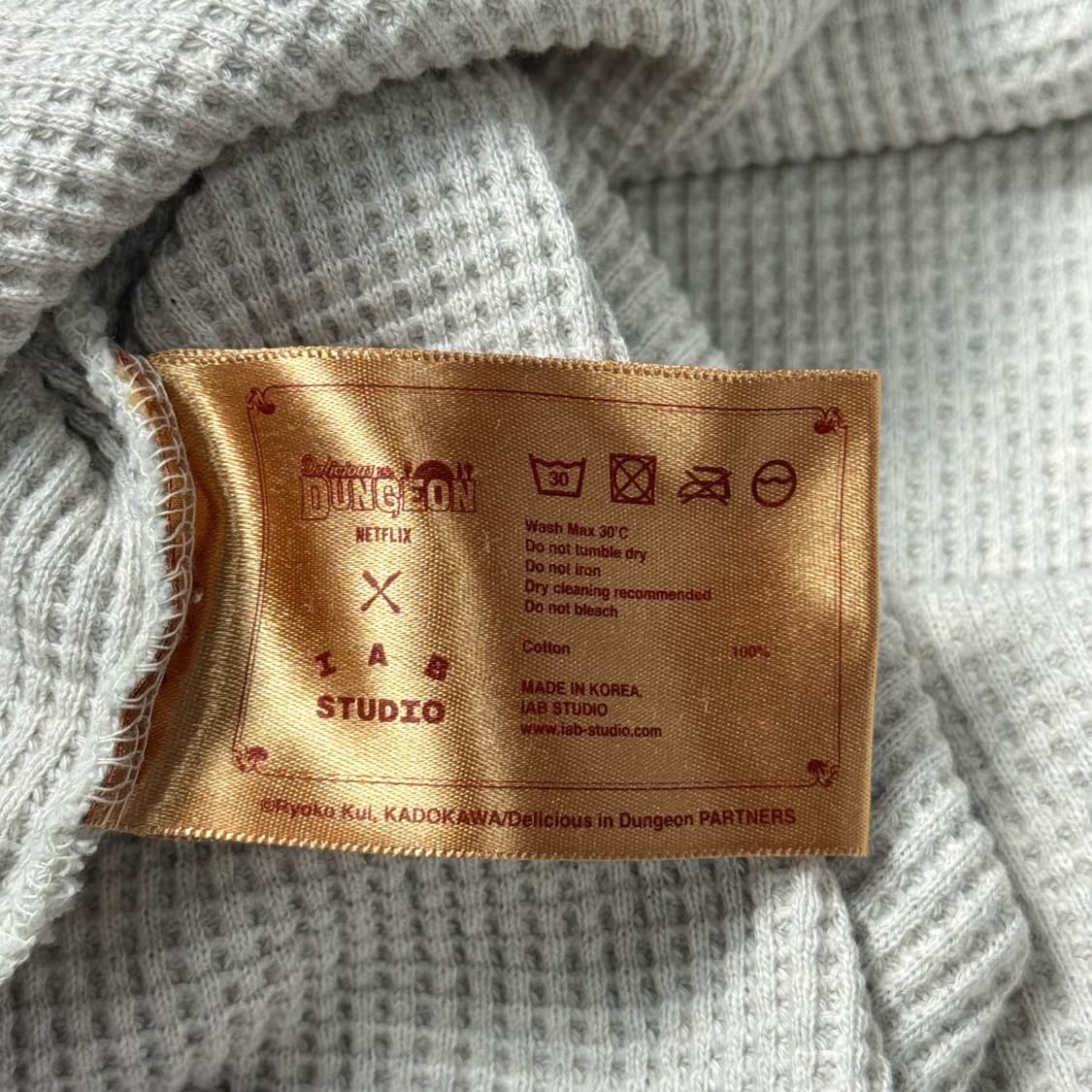 (XXL) 아이앱 스튜디오 X 넷플릭스 던전밥 와플 롱슬리브 아이보리 상품이미지6