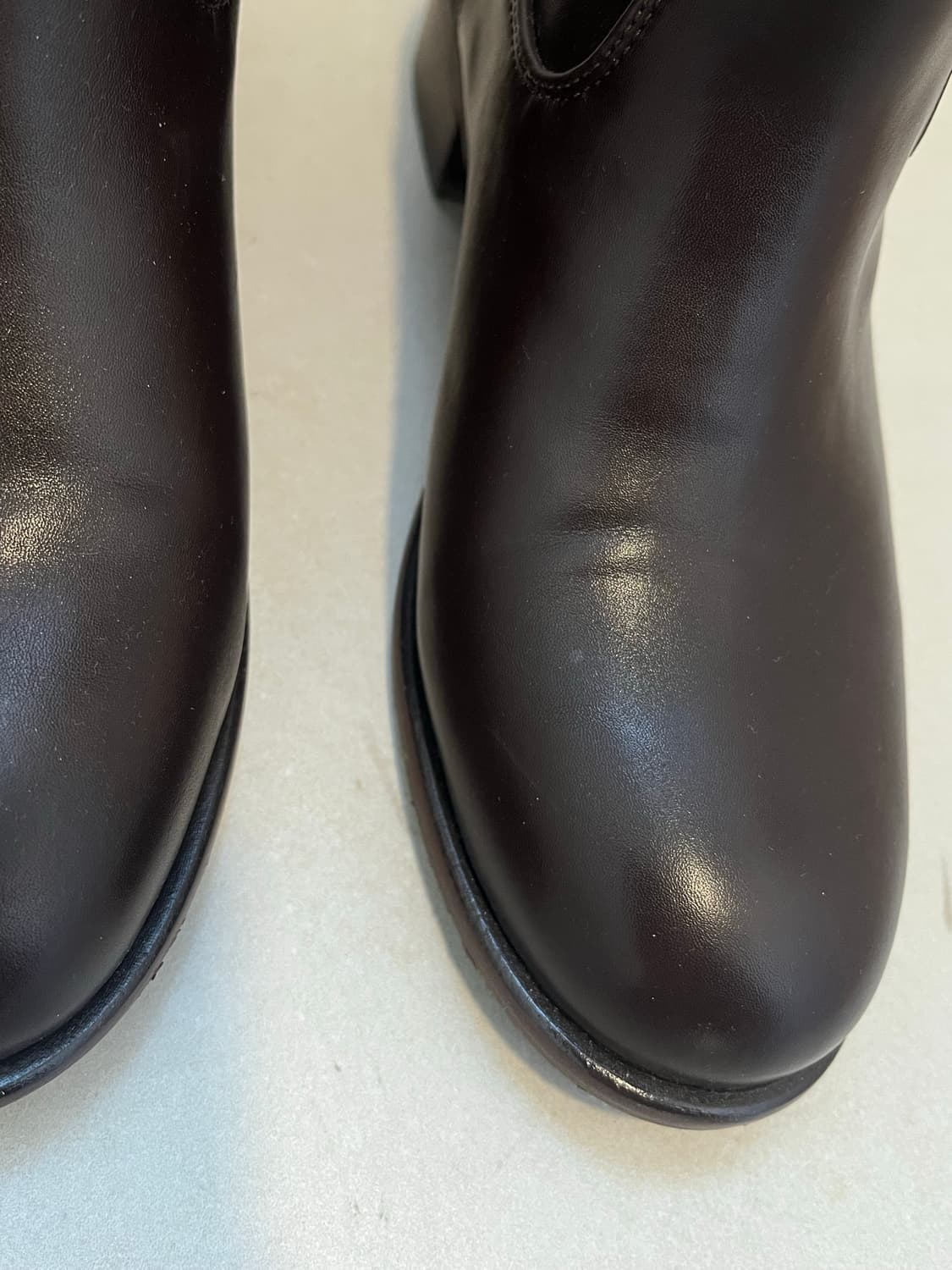 코모레비뮤지엄 카우레더 스트랩 미들부츠 브라운 240 상품이미지7