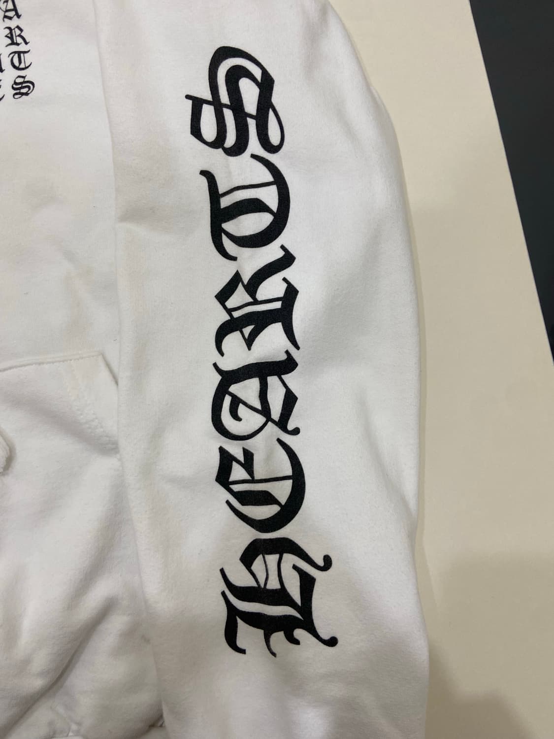 크롬하츠 버티컬 로고 후드 사이즈 m 상품이미지4