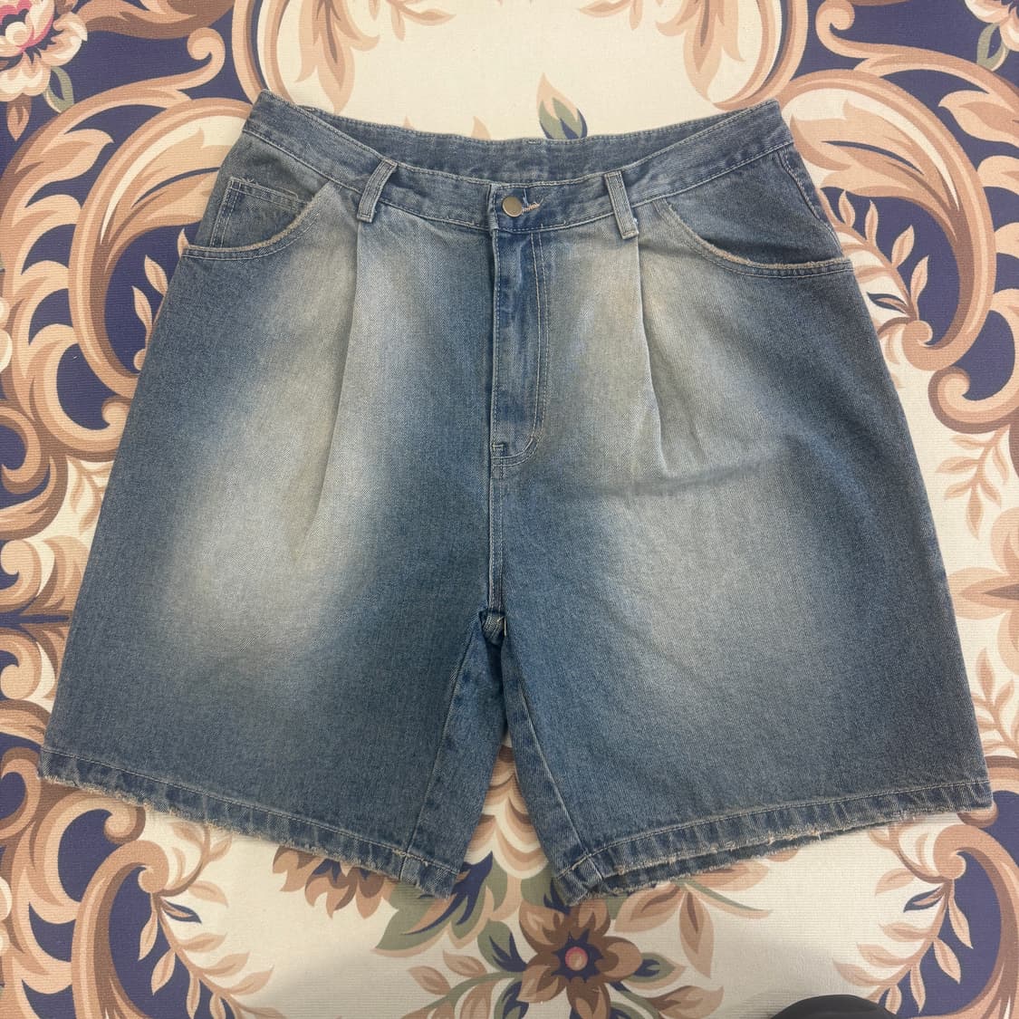 (36)퍼스텝 Perstep 원턱 데님반바지 상품이미지1