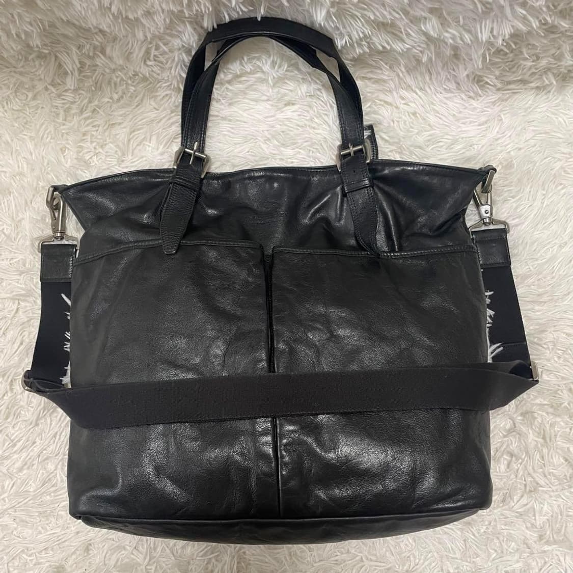 버버리 블랙 소가죽 버클 토트백 크로스백 상품이미지1