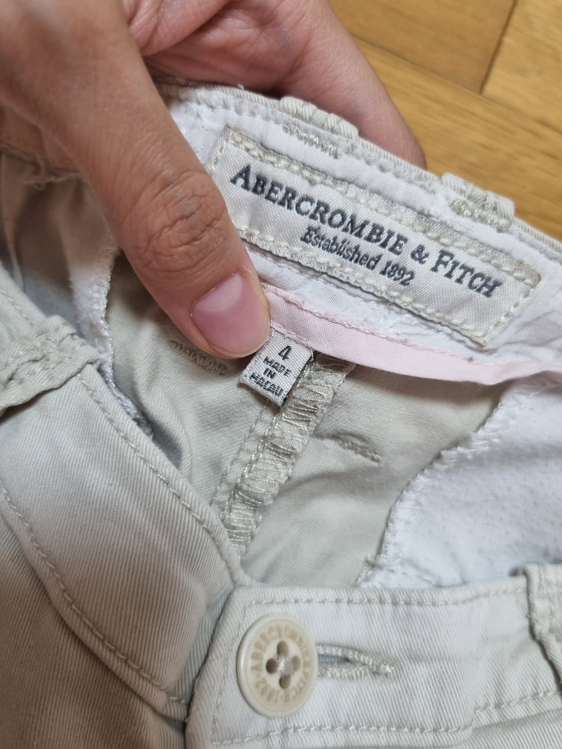 🤎아베크롬비 빈티지 디테일 단추 카고 팬츠 베이지 대장템 상품이미지2