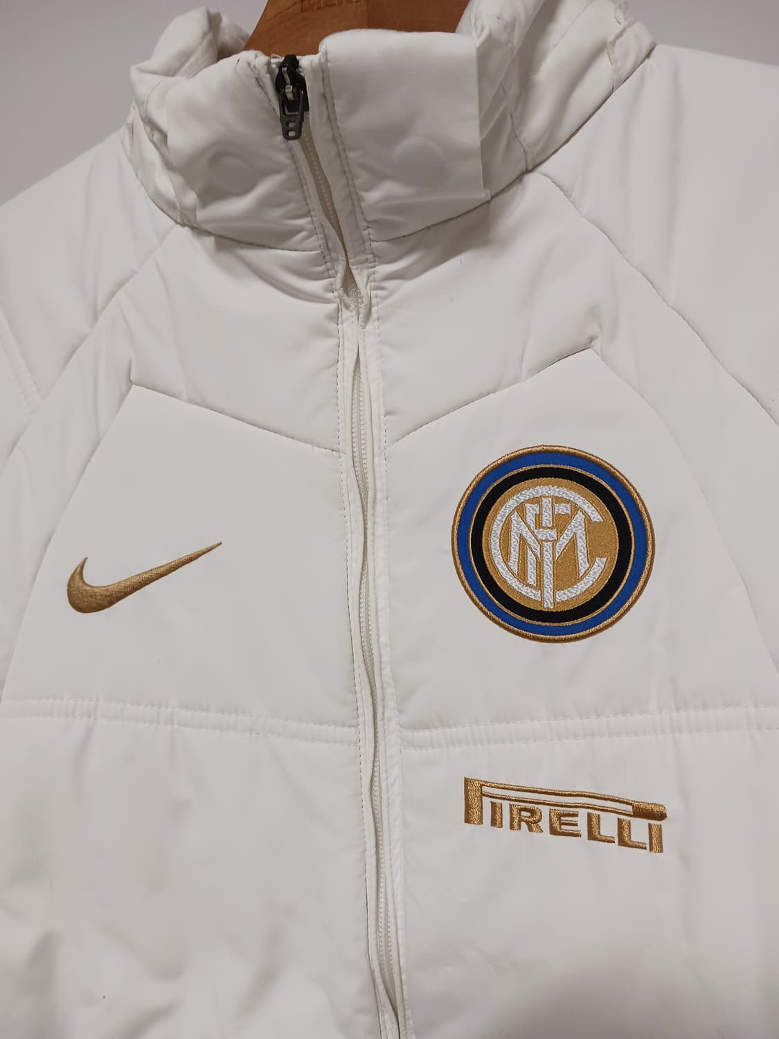 나이키 인터밀란 패딩점퍼 상품이미지2