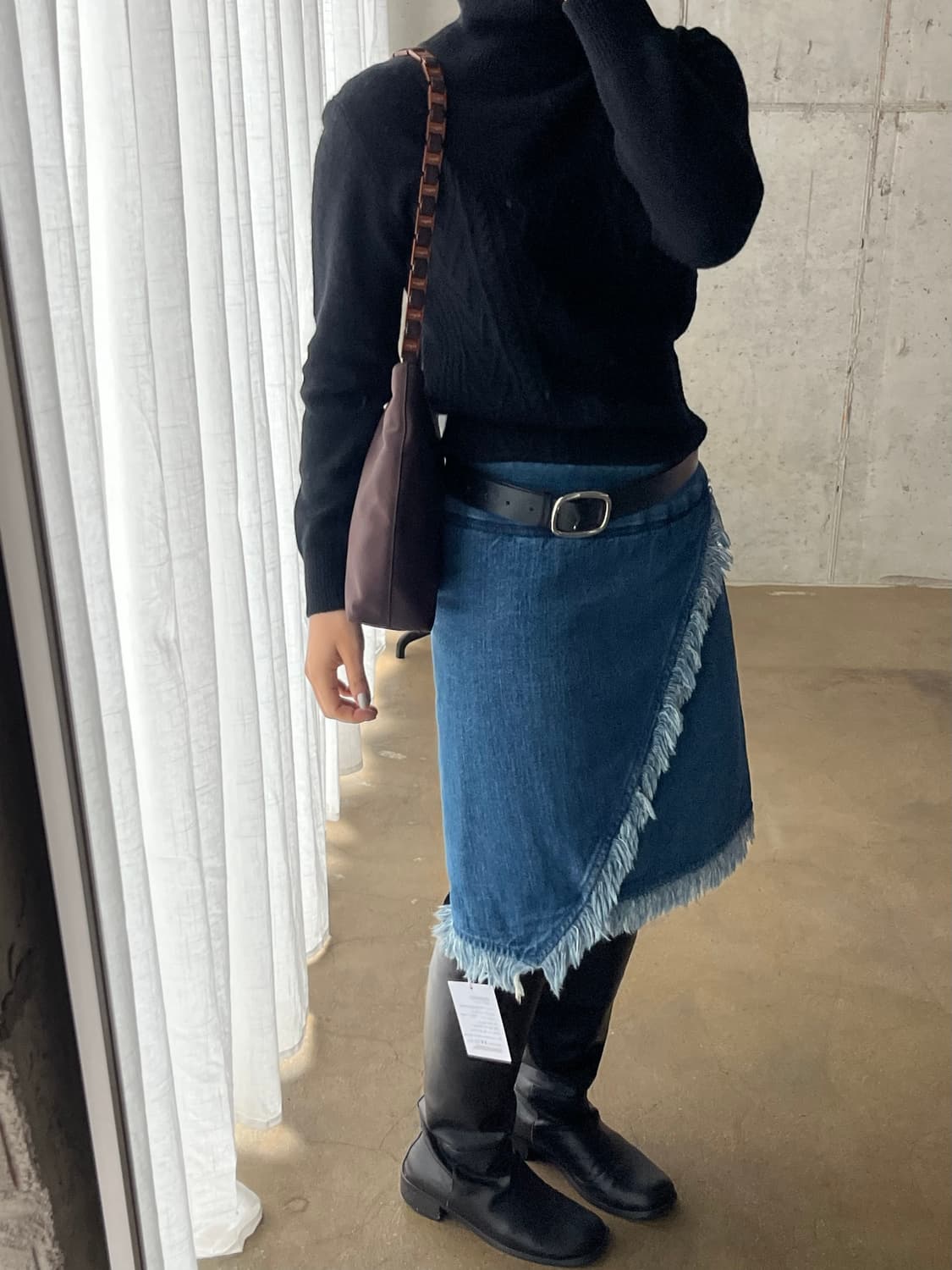 90s FERRAGAMO 페라가모 아크릴피스 핸들 백 상품이미지10