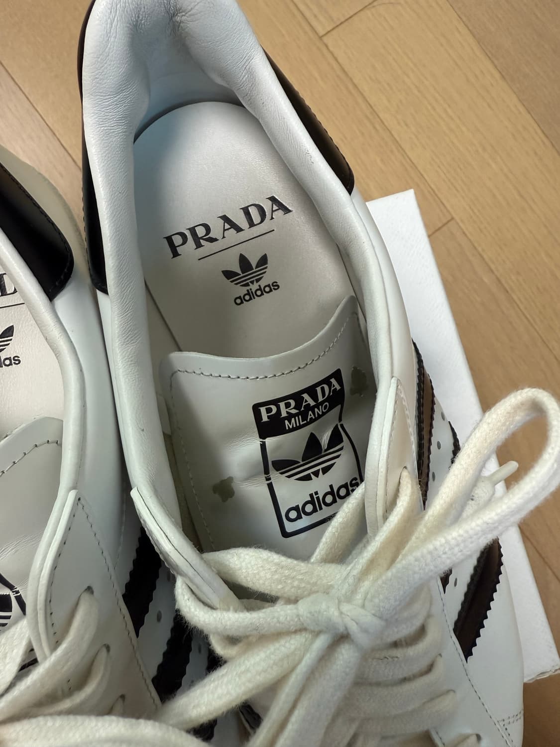 프라다 슈퍼스타 상품이미지5