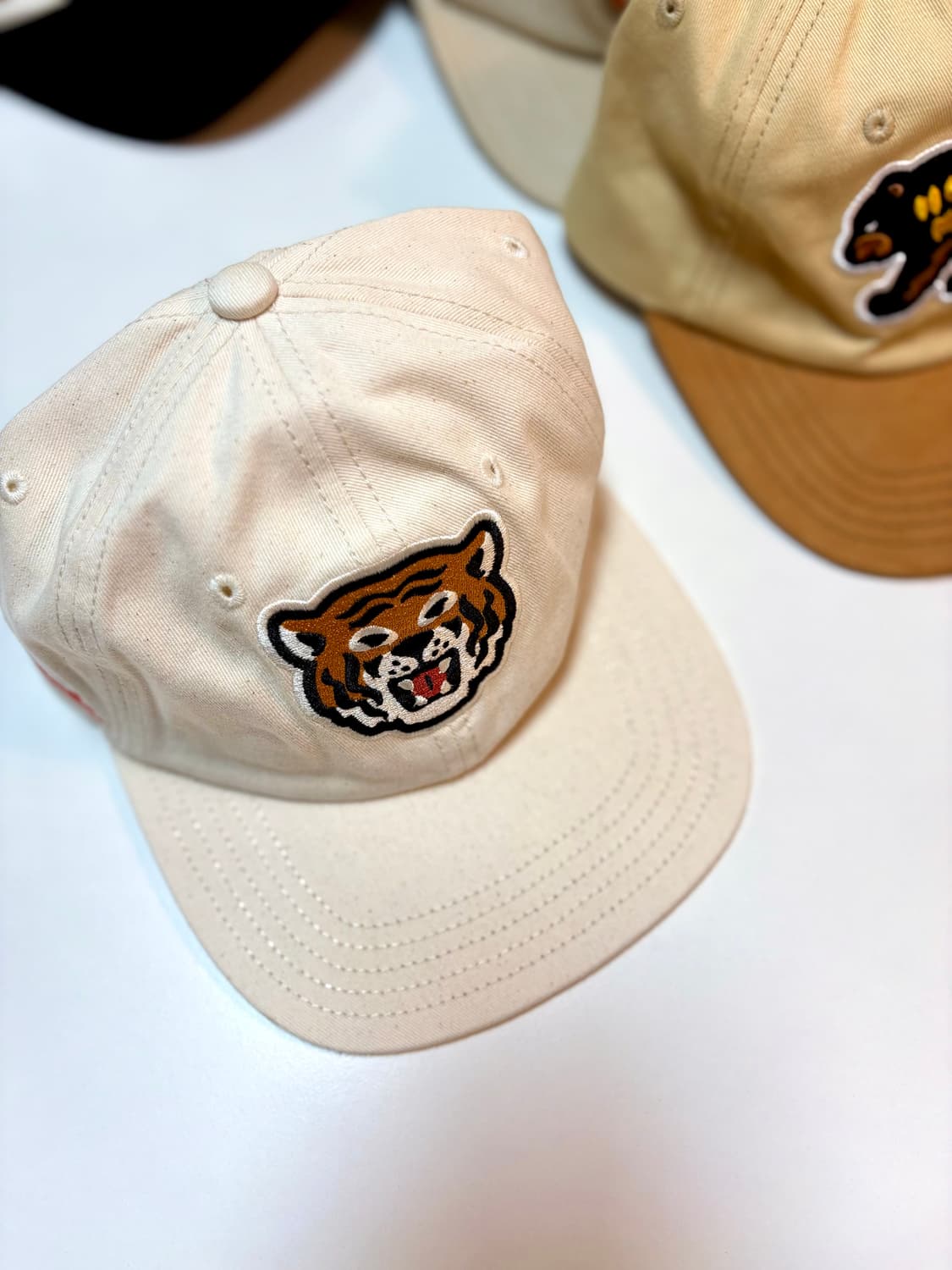 휴먼 메이드 6패널 캡 호랑이 - 아이보리 상품이미지1