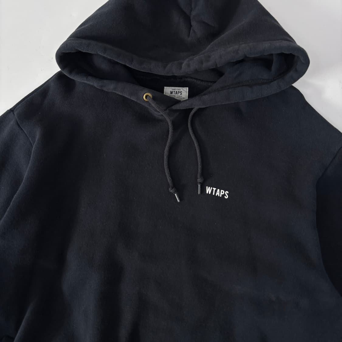 WTAPS 더블탭스 크로스본 후드티 상품이미지2