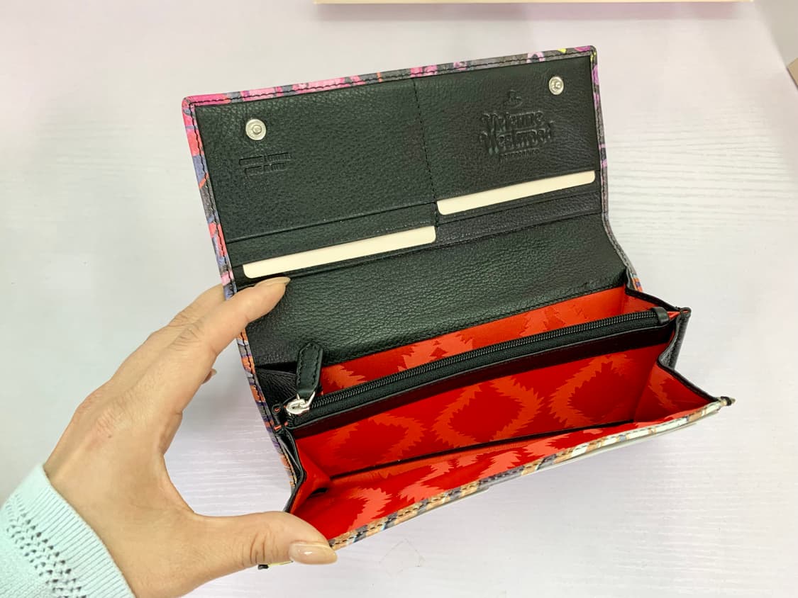 ++새상품++ 비비안웨스트우드 장지갑 풀박!! 상품이미지2