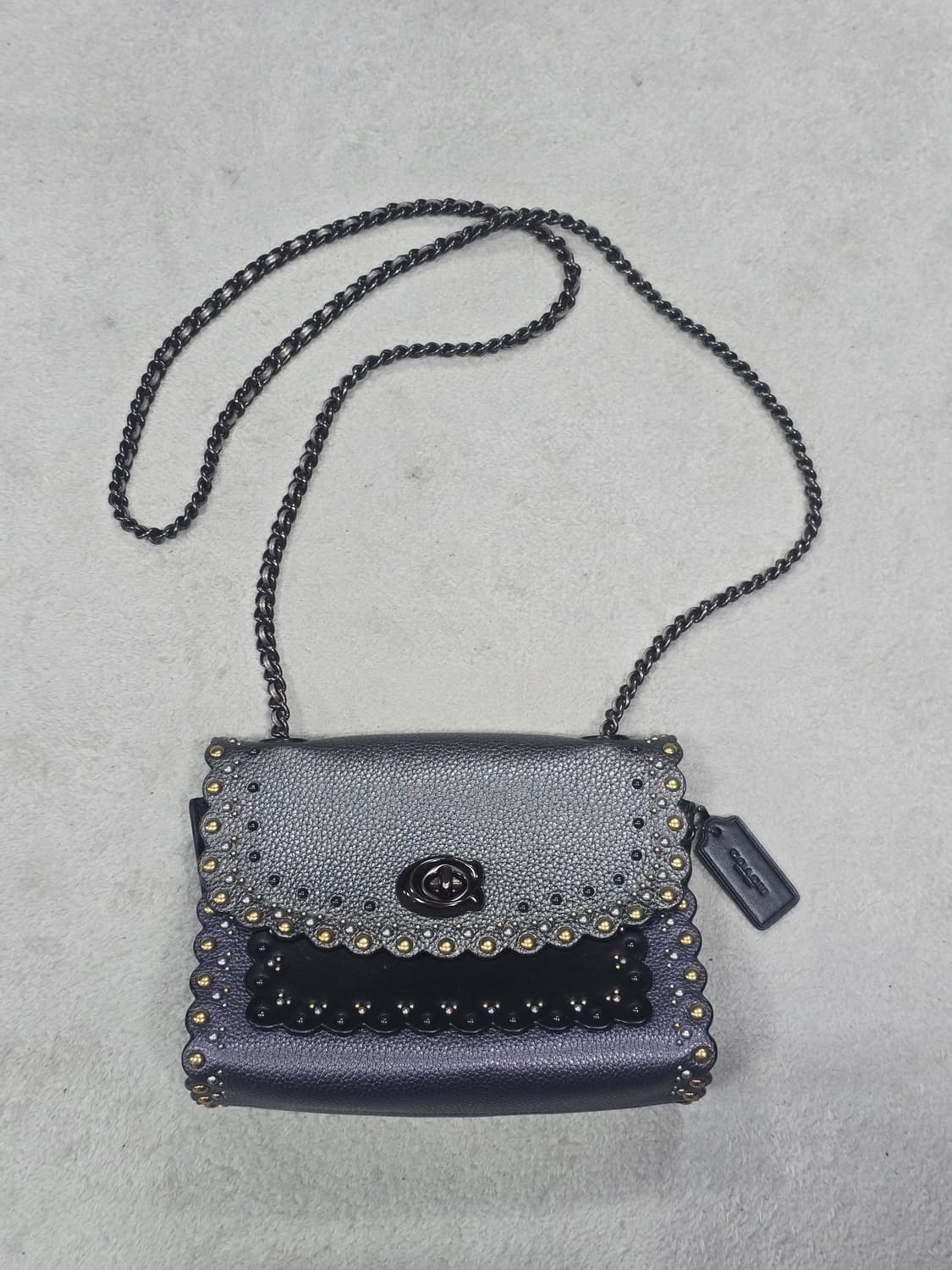 코치 파커 18 스캘럽 리벳  상품이미지4