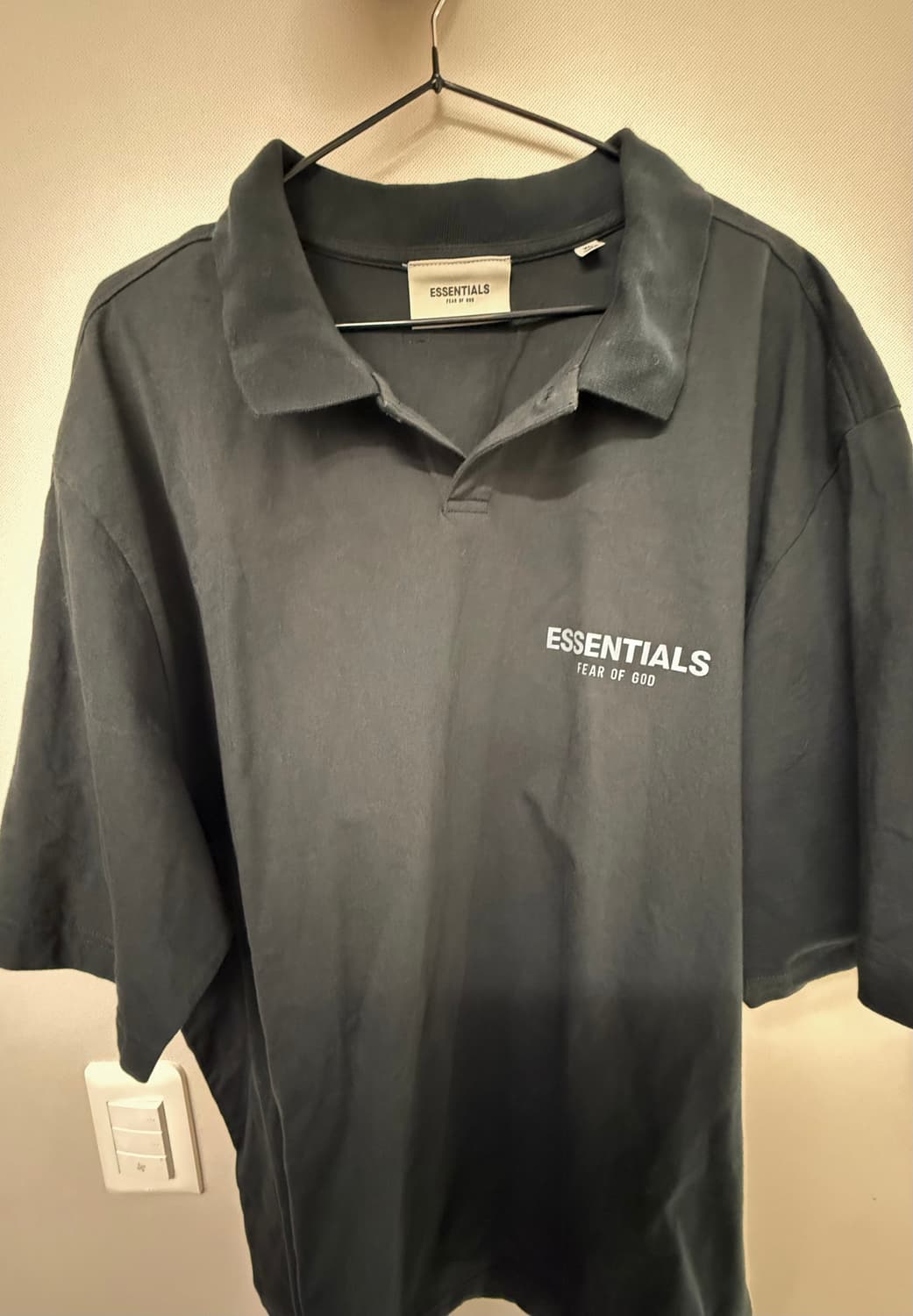 [XL] 에센셜 블랙 반팔티 피어오브갓 상품이미지1