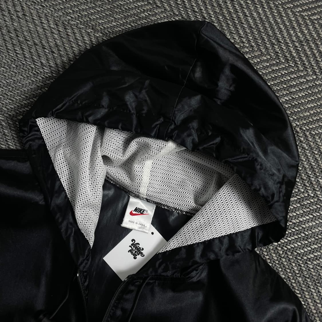 나이키 글로시 우븐 윈드러너 바람막이 블랙o 4157 상품이미지4