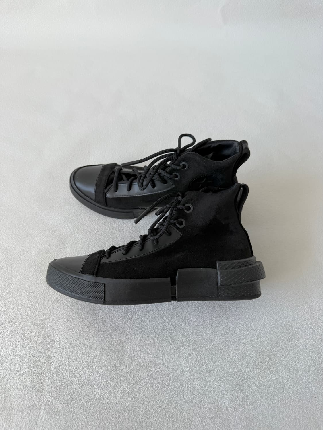 [235]컨버스(CONVERSE) 올블랙 스니커즈 상품이미지1