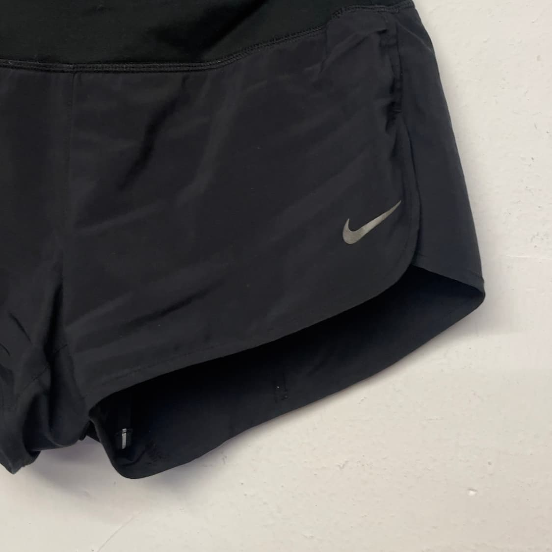 나이키 (우먼) 러닝 드라이핏 숏 팬츠   상품이미지2