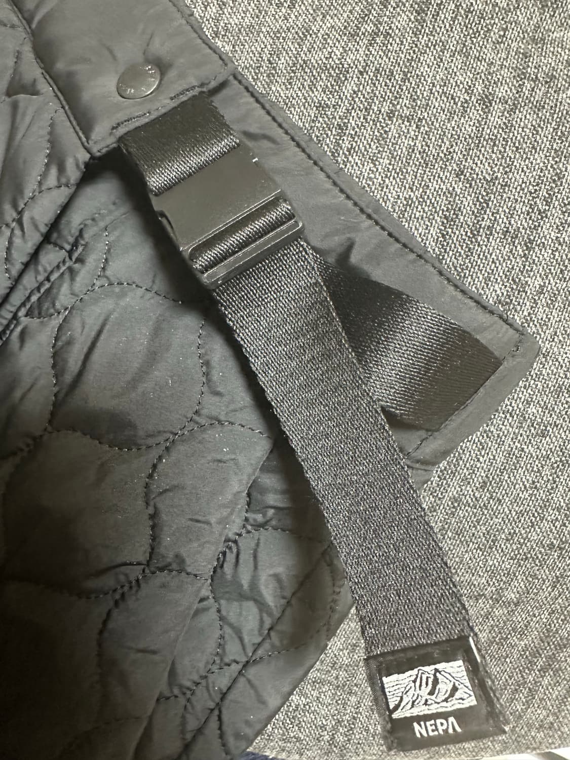 네파 퀼팅 패딩스커트 블랙 상품이미지6