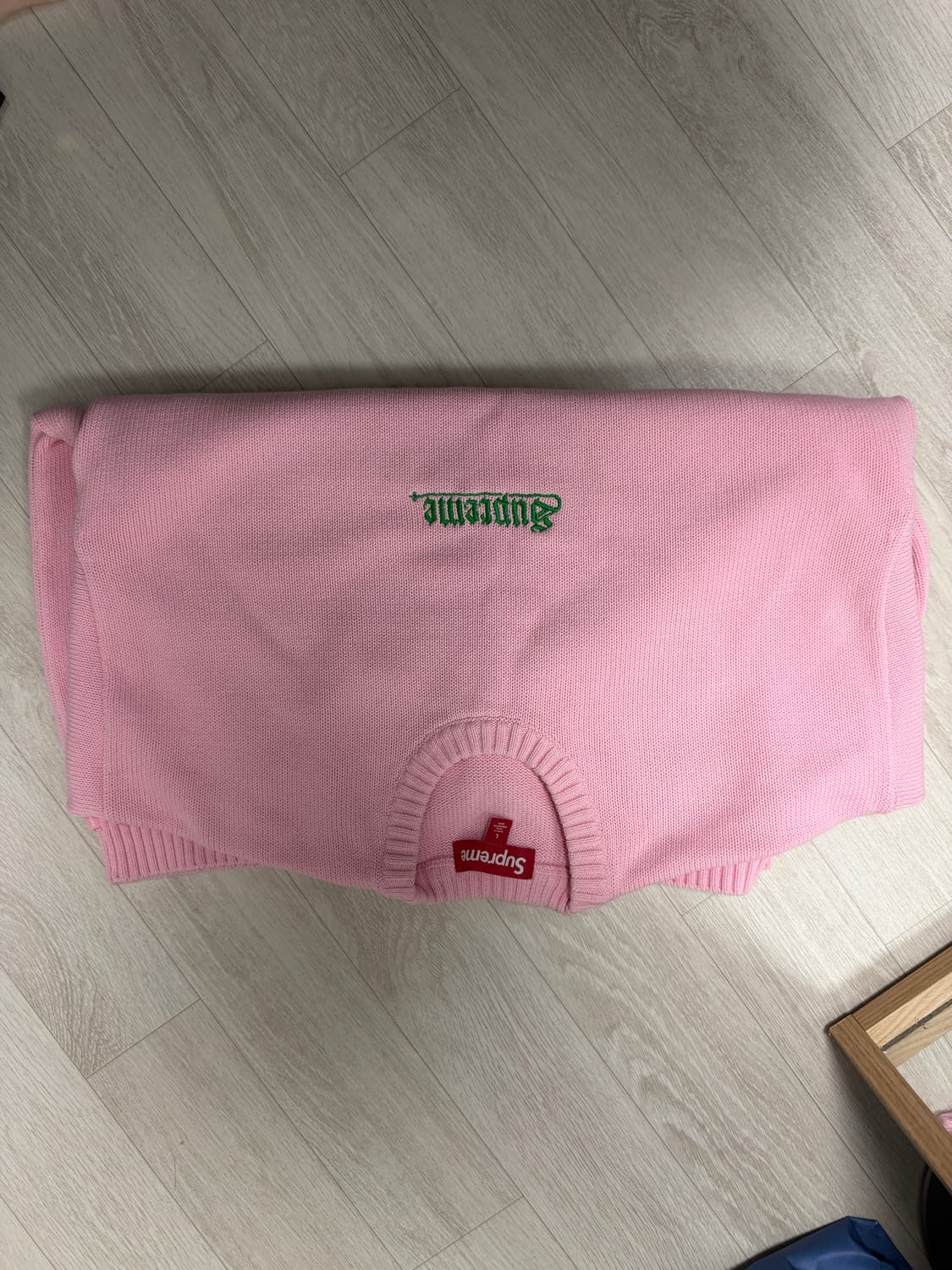 슈프림 니트 상품이미지1