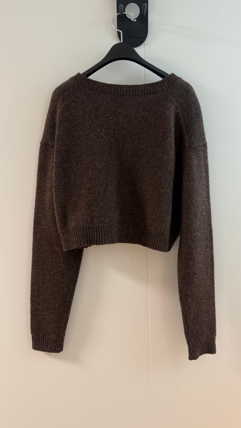 Acne Studios 아크네 브라운 울 100% 브이넥 크롭 니트스웨터 상품이미지4