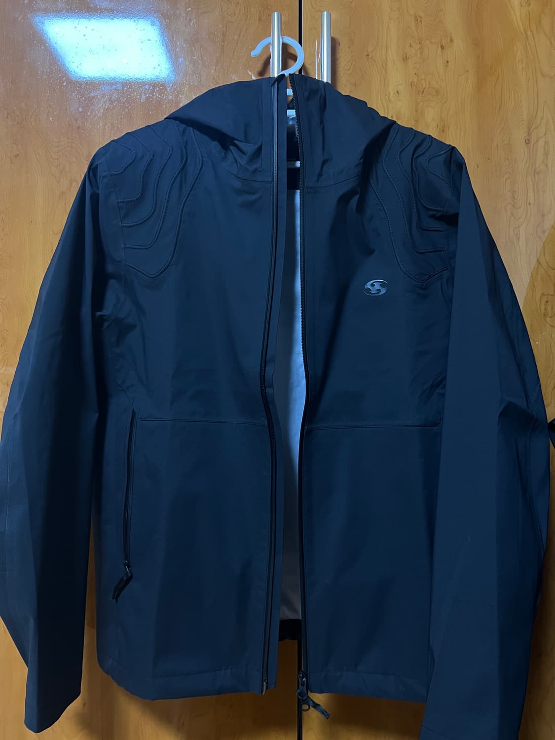 2사이즈 산산기어 ALEA SHELL 바람막이 판매 상품이미지4