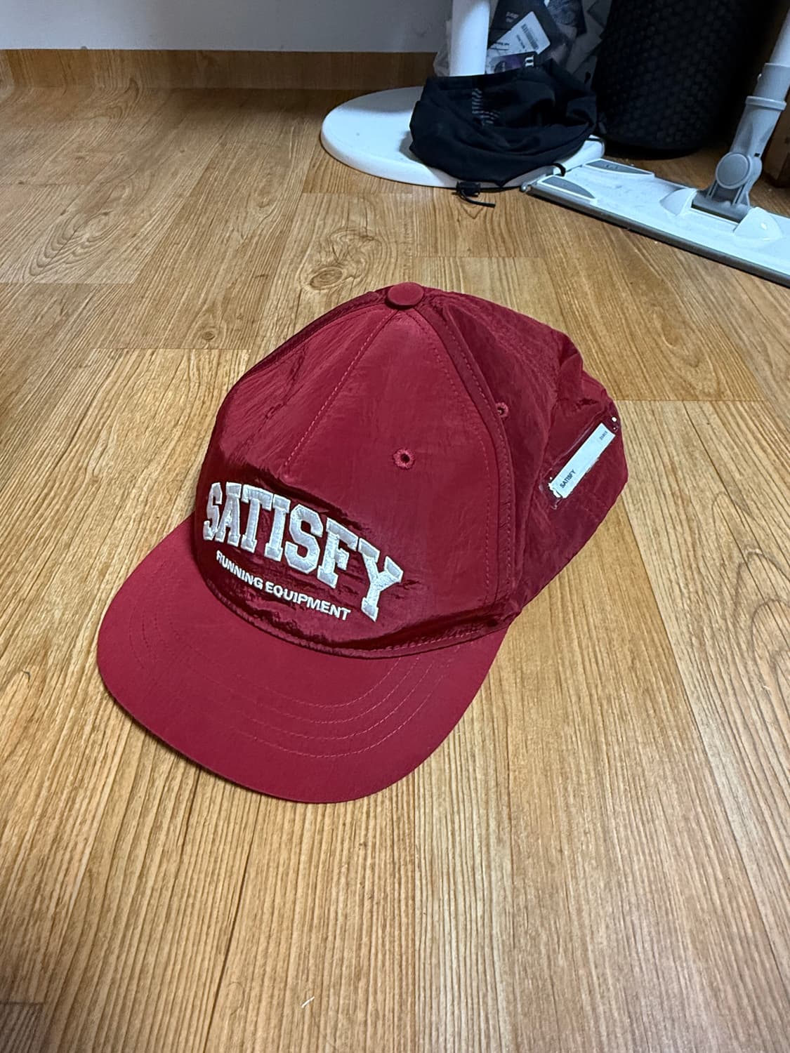 새티스파이 플라이트실크 핀치캡 버건디  상품이미지2