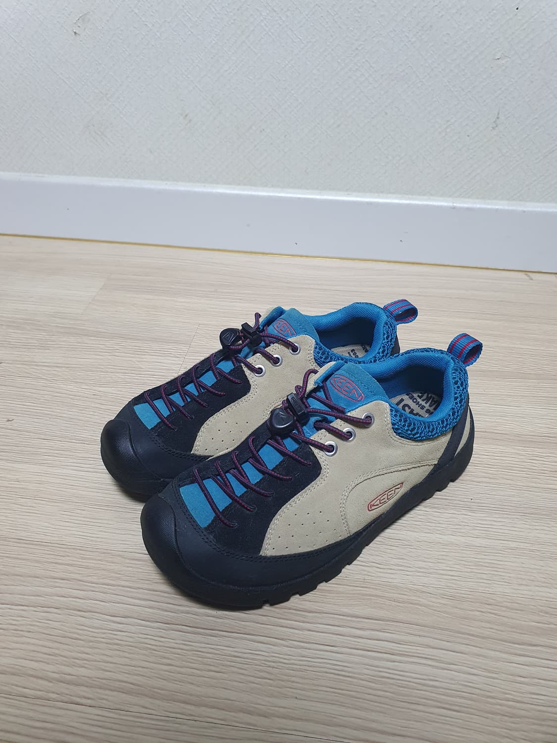 킨 재스퍼 락 스니커즈 250 상품이미지4