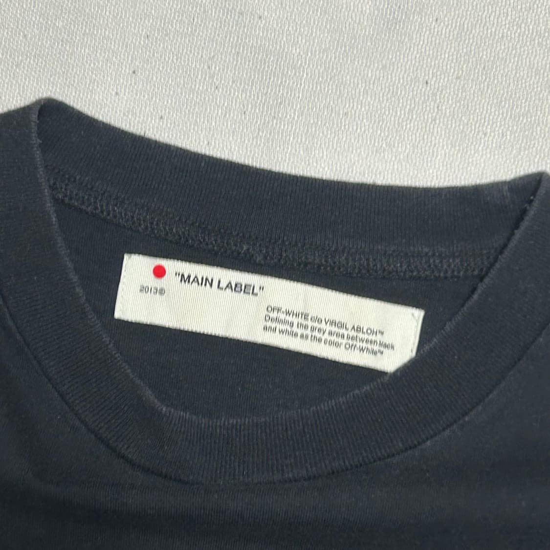 Off White 20 s/s 테이프 애로우 오버핏 블랙 반팔티 상품이미지3