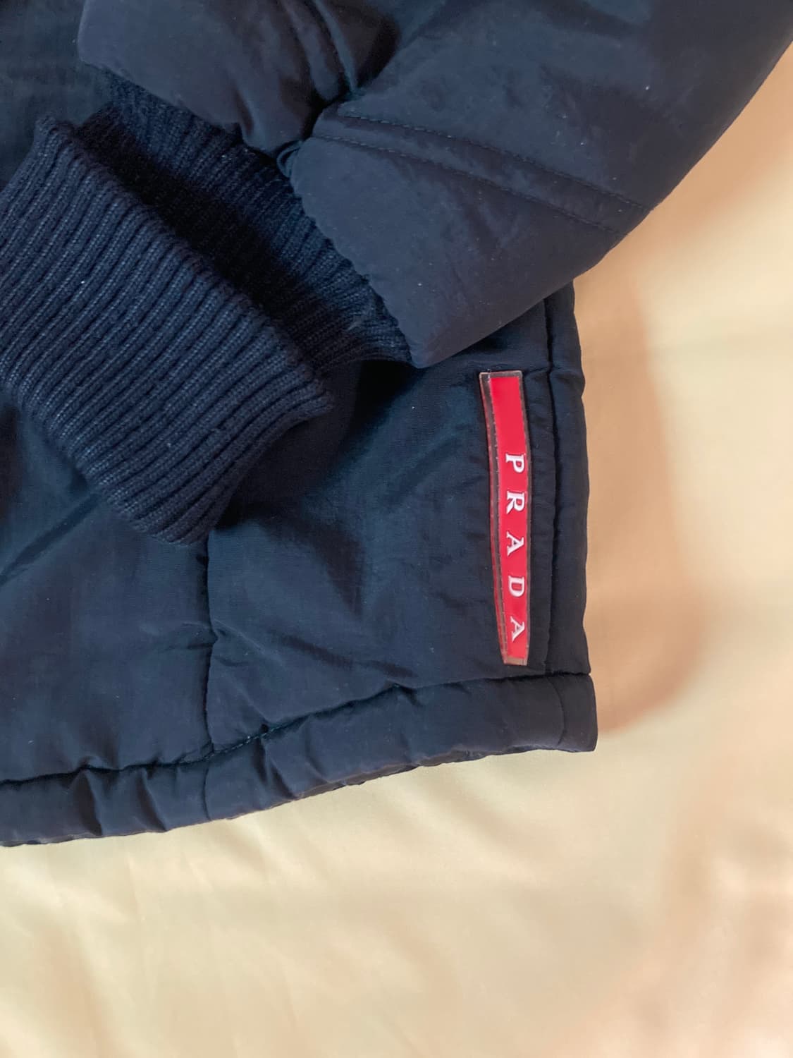 프라다 스포츠 패디드 자켓 상품이미지4